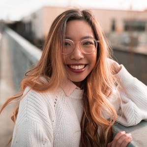 Meet your Posher, Linh